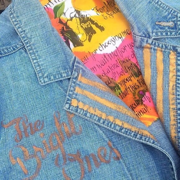 Vintage faded denim, hip-length jean jacket with hand painted and fabric images - Picture 4 of 11